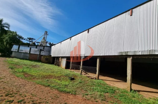 BARRACÕES EM PERÍMETRO RURAL EM PATO BRANCO/PR - Foto 11