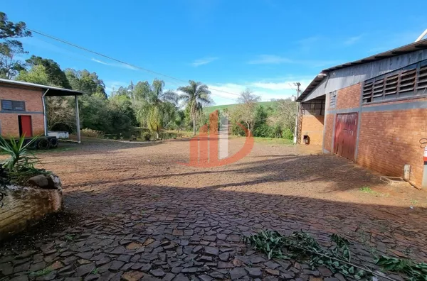 BARRACÕES EM PERÍMETRO RURAL EM PATO BRANCO/PR - Foto 10