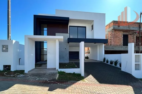 CASA ALTO PADRÃO COM 220m² NO BAIRRO PARQUE DO SOM EM PATO BRANCO/PR