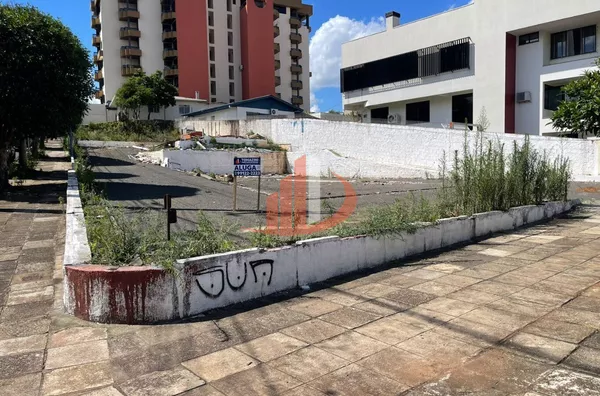 TERRENO PARA LOCAÇÃO COM 725,20m² NO CENTRO DE PATO BRANCO/PR - Foto 6