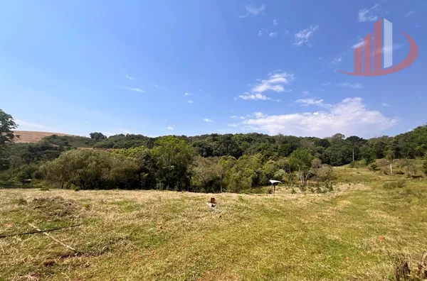 CHÁCARA COM 2,5 ALQUEIRES À VENDA EM VITORINO/PR