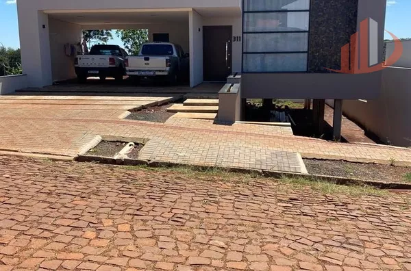 CASA COM 175m² NO BAIRRO SÃO FRANCISCO EM PATO BRANCO/PR