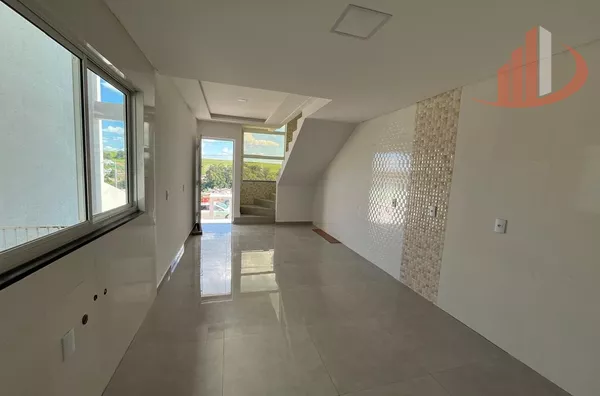 SOBRADO COM 62,33m² À VENDA NO BAIRRO FRARON EM PATO BRANCO/PR