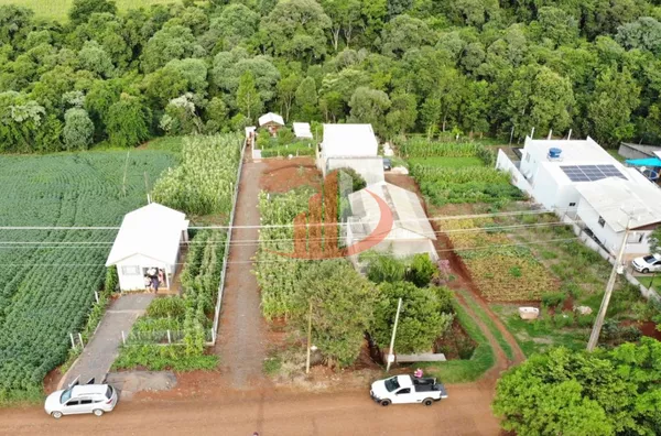 CHÁCARA COM 1200m² PRÓXIMO A ÁREA URBANA EM PATO BRANCO/PR