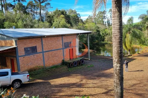 BARRACÕES EM PERÍMETRO RURAL EM PATO BRANCO/PR - Foto 5