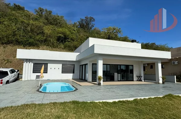 CASA PARA LOCAÇÃO EM TEMPORADA EM SÃO JORGE DOESTE/PR
