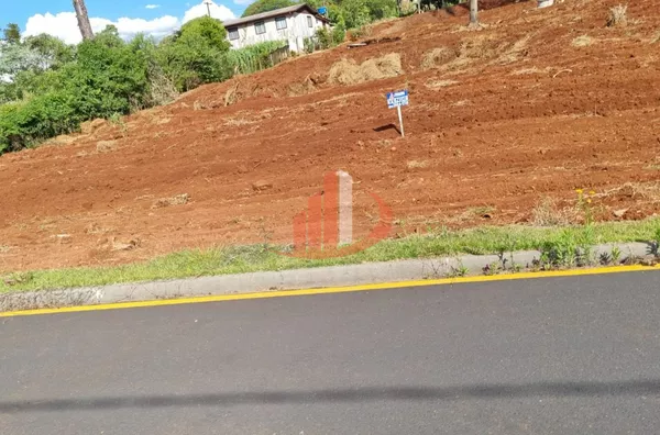 TERRENO COM 456,05 m2 NO BAIRRO PAGNONCELLI EM PATO BRANCO/PR