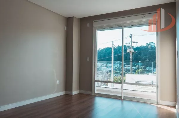 CASA COM 268,40m² À VENDA, BAIRRO INDUSTRIAL, PATO BRANCO/PR
