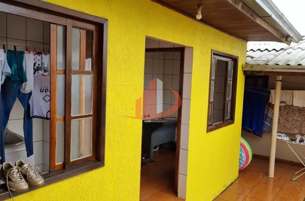 CASA 180m² COM TERRENO DE 360² NO CENTRO DE PATO BRANCO/PR