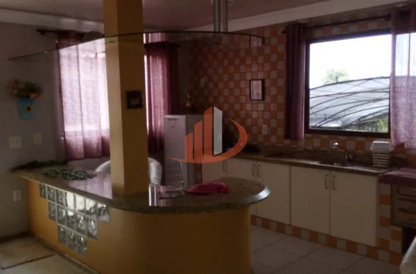 CASA NO BAIRRO MENINO DEUS, COM 211m² EM PATO BRANCO/PR - Foto 8