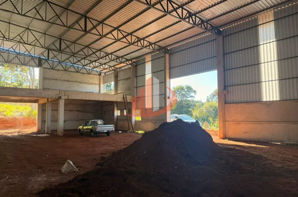 BARRACÃO COM 500m² PARA LOCAÇÃO NO BAIRRO AEROPORTO EM PATO BRANCO/PR - Foto 6
