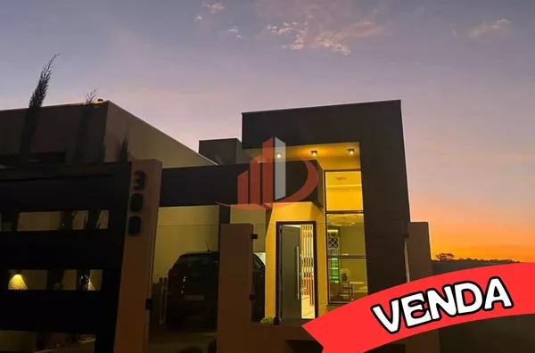 CASA COM 120m² SEMI MOBILIADA À VENDA NO BAIRRO FRARON EM PATO BRANCO/PR