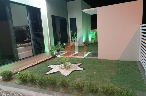 CASA PARA VENDE EM CORONEL VIVIDA/PR COM 145m²