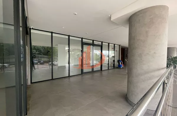 SALA COMERCIAL NO ED. SHYRAH COM 231,29m² PARA LOCAÇÃO EM PATO BRANCO/PR