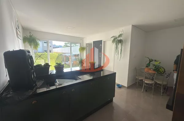 SOBRADO COM 190m² À VENDA NO BAIRRO FRARON EM PATO BRANCO/PR