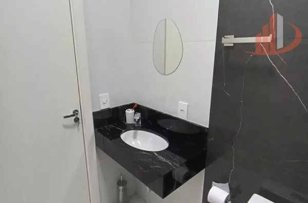 CASA COM 167m² DE ÁREA CONSTRUÍDA NO BAIRRO SÃO FRANCISCO EM PATO BRANCO/PR