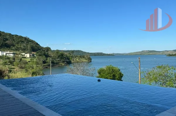 CASA PARA LOCAÇÃO EM TEMPORADA NO CONDOMÍNIO ÁGUAS CLARAS EM SÃO JORGE D'OESTE/PR
