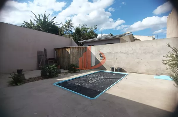 CASA COM 167m² DE ÁREA CONSTRUÍDA NO BAIRRO SÃO FRANCISCO EM PATO BRANCO/PR
