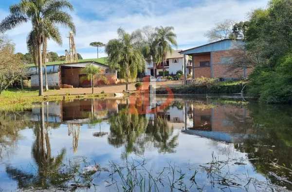 BARRACÕES EM PERÍMETRO RURAL EM PATO BRANCO/PR - Foto 8