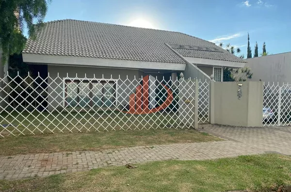 CASA DE ALTO PADRÃO A VENDA NO BAIRRO BRASÍLIA, EM PATO BRANCO/PR - Foto 2