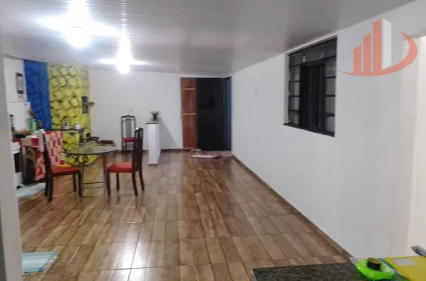 CASA À VENDA COM 145m² NO BAIRRO PLANALTO EM PATO BRANCO/PR