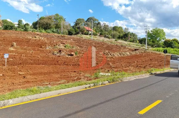 TERRENO COM 456,05 m2 NO BAIRRO PAGNONCELLI EM PATO BRANCO/PR