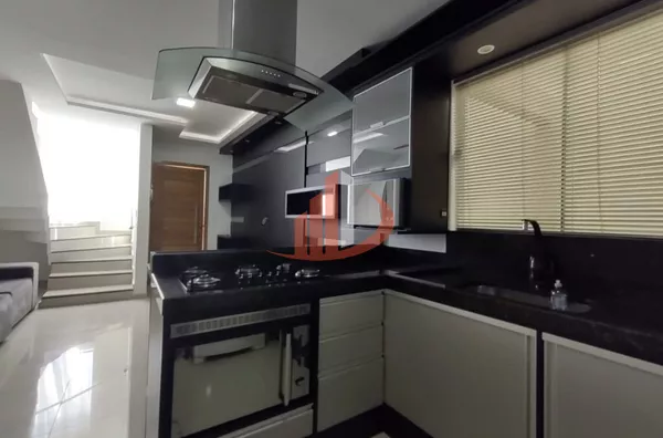 VENDE-SE SOBRADO SEMI-MOBILIADO NO BAIRRO FRARON! - Foto 11