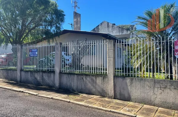 CASA DE ESQUINA A VENDA NO BAIRRO LA SALLE EM PATO BRANCO/PR