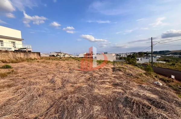 TERRENO COM 311,99m² À VENDA NO BAIRRO FRARON EM PATO BRANCO/PR