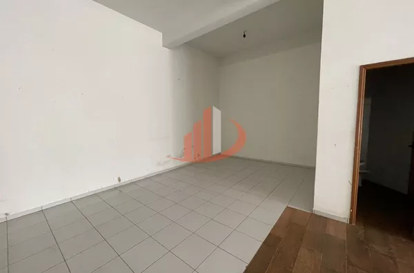 SALA COMERCIAL COM 180m² NO CENTRO DE PATO BRANCO PARA LOCAÇÃO - Foto 7
