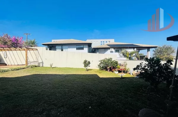 CASA COM 419m² NO BAIRRO PINHEIROS EM PATO BRANCO/PR