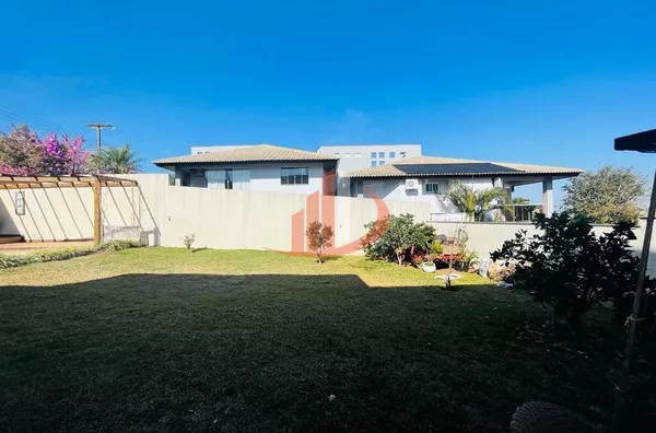 CASA COM 419m² NO BAIRRO PINHEIROS EM PATO BRANCO/PR - Foto 5