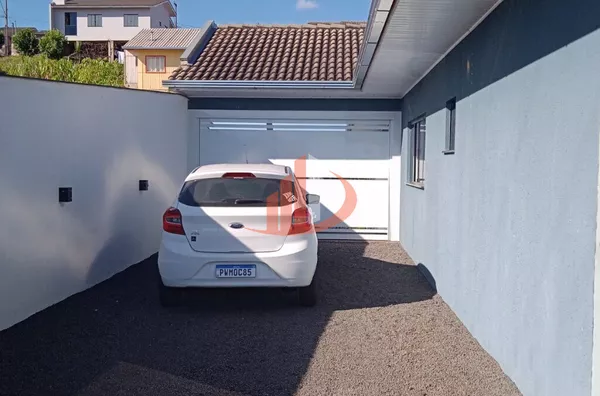 CASA COM 260m² EM CORONEL VIVIDA/PR