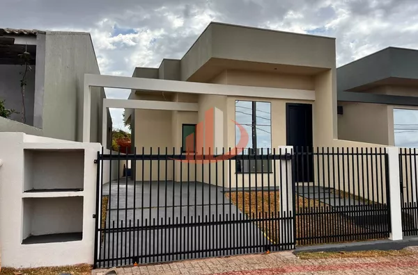 CASA SENDO FINALIZADA À VENDA NO BAIRRO AEROPORTO EM PATO BRANCO/PR - Foto 2