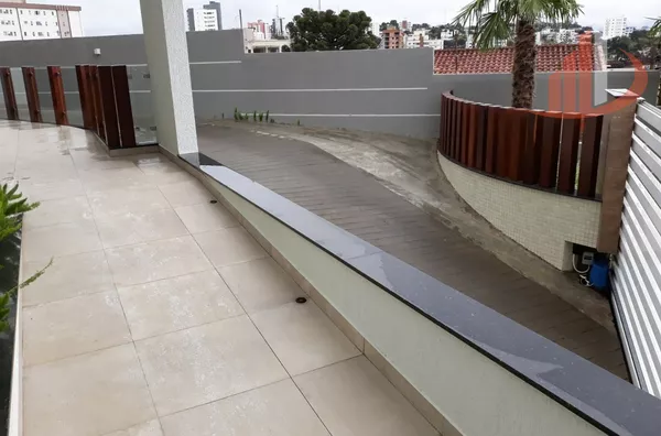 APARTAMENTO COM 287,89m² NO CENTRO DE PATO BRANCO/PR