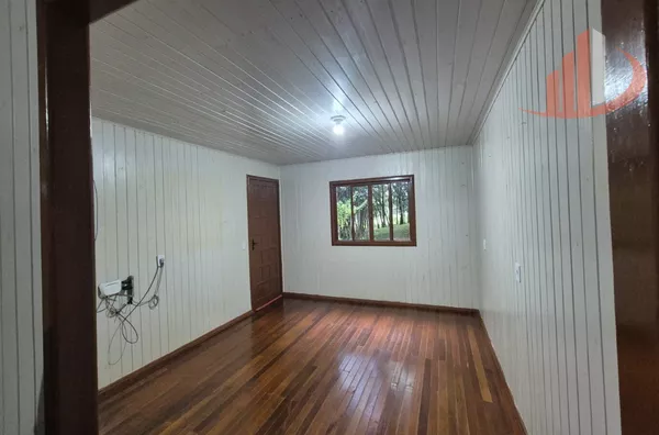 CASA COM 2 QUARTOS PARA ALUGAR NO BAIRRO SÃO FRANCISCO 