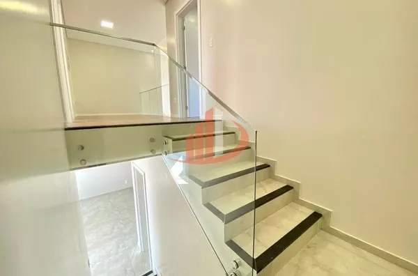 SOBRADO COM 167,44m² DE ÁREA CONSTRUÍDA NO BAIRRO SÃO FRANCISCO/PR - Foto 21