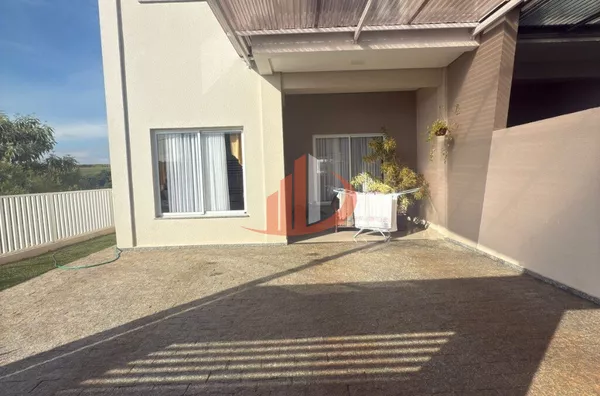 SOBRADO COM 190m² À VENDA NO BAIRRO FRARON EM PATO BRANCO/PR