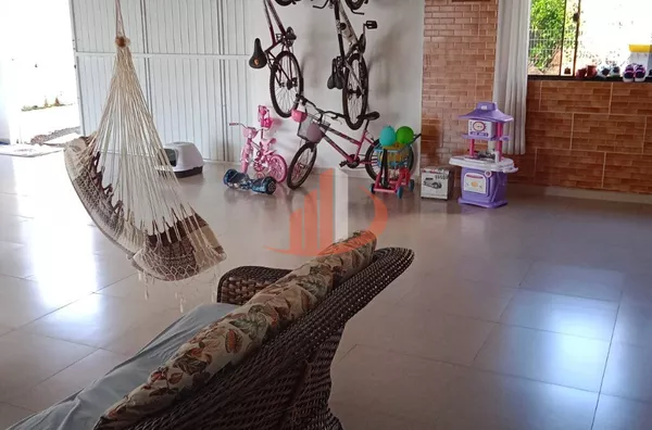 CASA COM 260m² EM CORONEL VIVIDA/PR - Foto 8