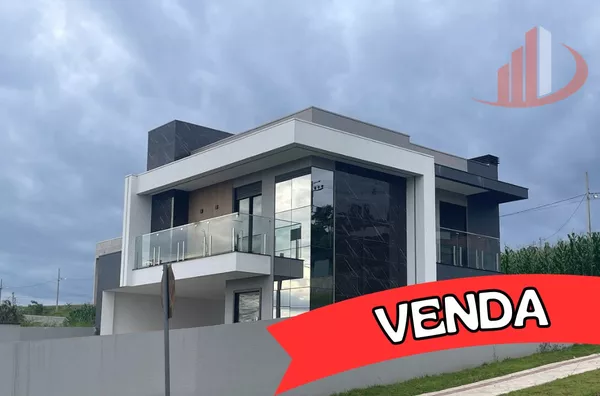 SOBRADO À VENDA COM 160m² NO BAIRRO CADORIN EM PATO BRANCO/PR