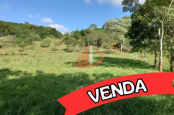 CHÁCARA COM 2,5 ALQUEIRES À VENDA EM VITORINO/PR