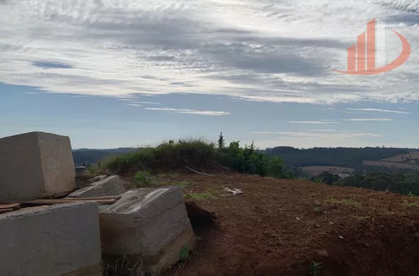 TERRENO COM 672m² NO BAIRRO FRARON EM PATO BRANCO/PR