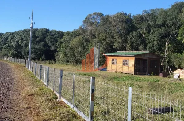 CHÁCARA COM 3000m² EM MARIÓPOLIS/PR
