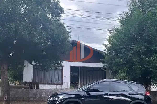VENDE-SE CASA NO BAIRRO SANTA TEREZINHA!