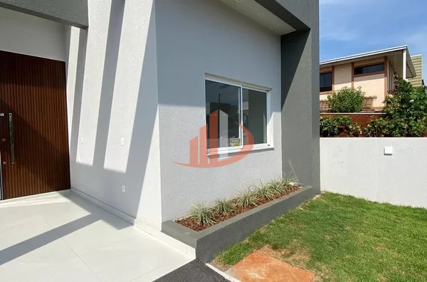 CASA COM 93m² À VENDA, BAIRRO FRARON, PATO BRANCO/PR