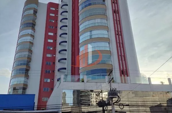 APARTAMENTO COM 199,15m² À VENDA NO CENTRO EM PATO BRANCO/PR