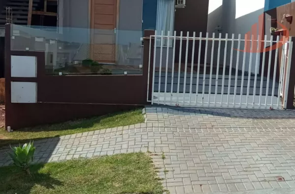 CASA COM 56,42m² NO BAIRRO FRARON EM PATO BRANCO/PR