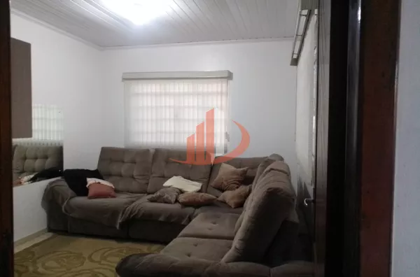 CASA À VENDA COM 145m² NO BAIRRO PLANALTO EM PATO BRANCO/PR