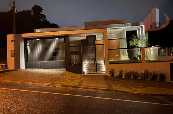 CASA COM 228,03m² NO BAIRRO PARQUE DO SOM EM PATO BRANCO/PR