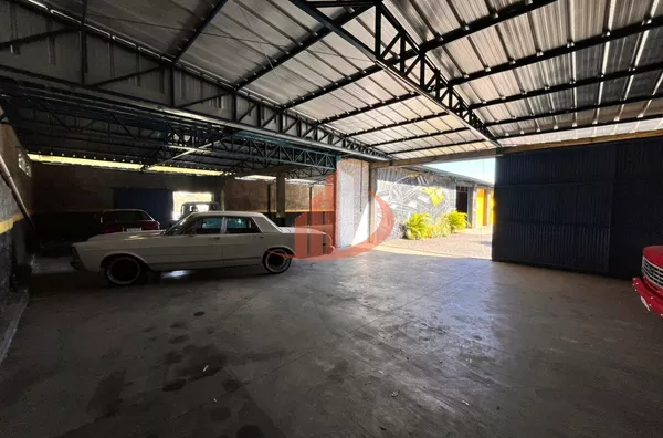 BARRACÃO DE 700M² PARA LOCAÇÃO NO BAIRRO BANCÁRIOS EM PATO BRANCO/PR - Foto 8